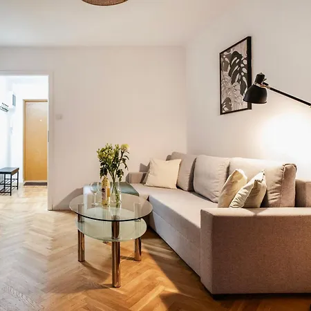 Apartment Centrum Miasta! Oddzielna Kuchnia! 14 Pietro! 2 Sypialnie!