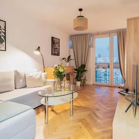 Centrum Miasta! Oddzielna Kuchnia! 14 Pietro! 2 Sypialnie! Apartment *